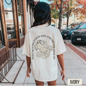 Never Give Up Shirt, Ivory Comfort Colors Shirt, Gym Pump Cover, Workout Shirt, Gym Tshirt, Gift for Him, Fitness Gift, Weightlifting Shirt, Muscle Mommy