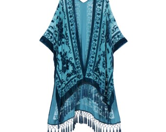 Blaugrüner Boho-Kimono aus Burnout-Samt mit Fransen – Boho-Festival-Jacke mit Gänseblümchenfransen