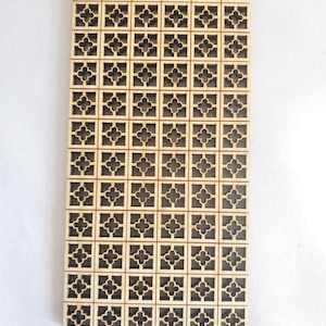 Clover Dollhouse Breeze Block