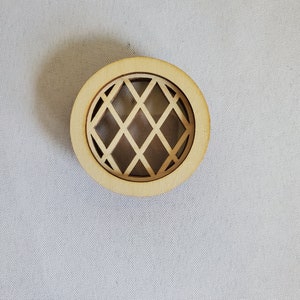 Round Diamond Window
