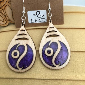 Wood and Resin Dangle Earrings Leo