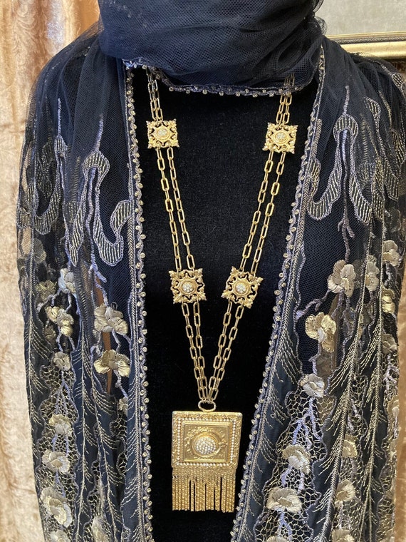 Large Golden Medallion, Long Chains, Faceted Cryst