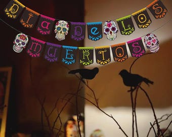 Bannière du Jour des Morts - Guirlande en papier Dia de los Muertos - Décoration festive à suspendre en forme de tête de mort - Pour les fêtes d'Halloween, les autels, la maison