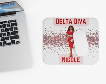 Delta Diva Classy Lady Crimson and Cream 1913 Mousepad, Alfombrilla de ratón inspirada en Delta Sigma Theta