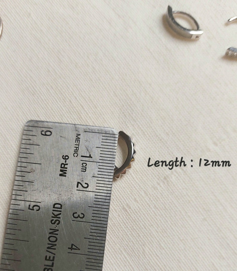 Navel Belly Button Clicker, 316L Surgical Steel 14G, Cubic Zirconia