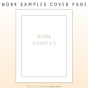 Może przedstawiać: Drukowana okładka do portfolio edukacji domowej, z tekstem "WORK SAMPLES" w kolorze beżowym na białym tle. Okładka jest minimalistyczna i nie zawiera daty, z beżową ramką.