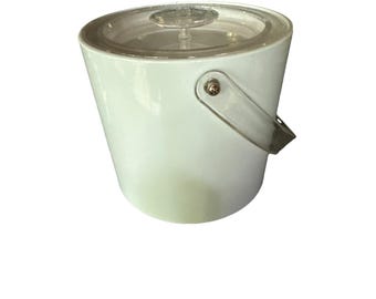 Georges Briard White Ice Bucket - MCM Mod Space Age Lucite Handle VTG