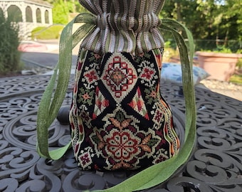 Tatreez Accessory Bag