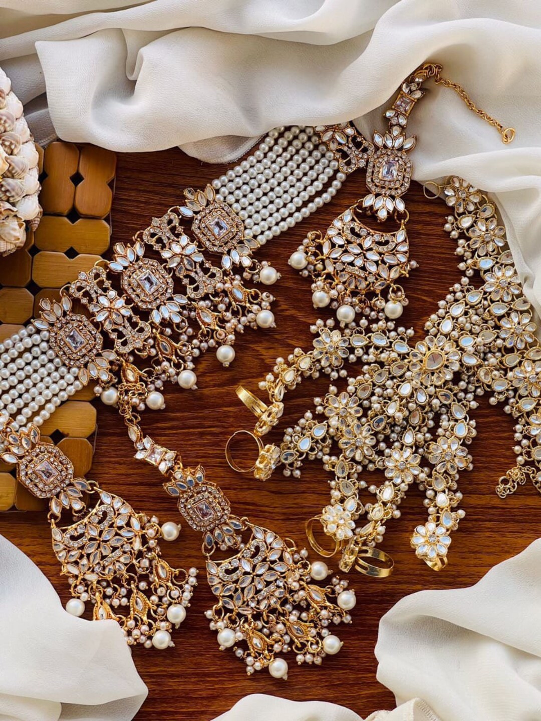 Tyaani Inspired Bridal Complete Premium Quality Set / Indian Pakistani 