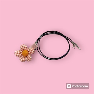 Rosa Blume Hörgerät Clip