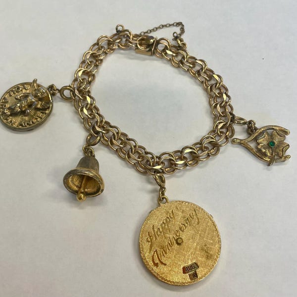ELCO 1/20th 12K GF Charm Bracelet