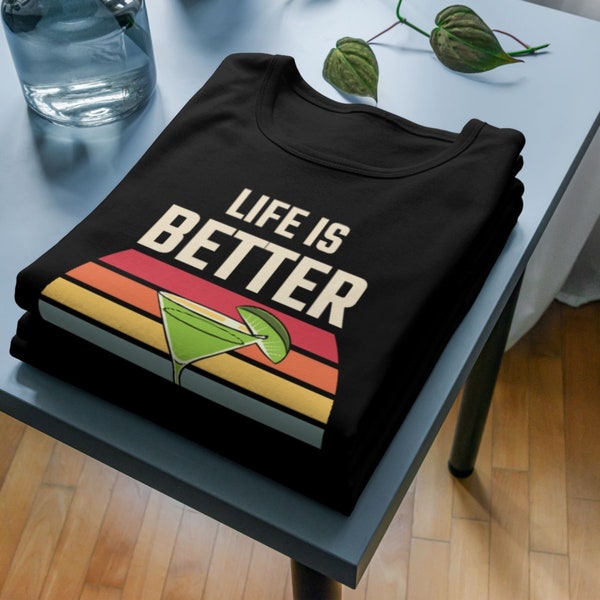 Sommer-Shirt "Life is Better with Cocktails" | Strandbekleidung, Party Look