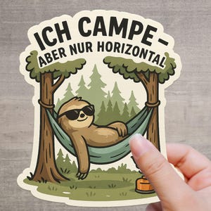 Divertida pegatina de perezoso acampando «Solo acampo en horizontal» % vinilo adhesivo para exteriores con motivo relajante – Fabricado en Alemania