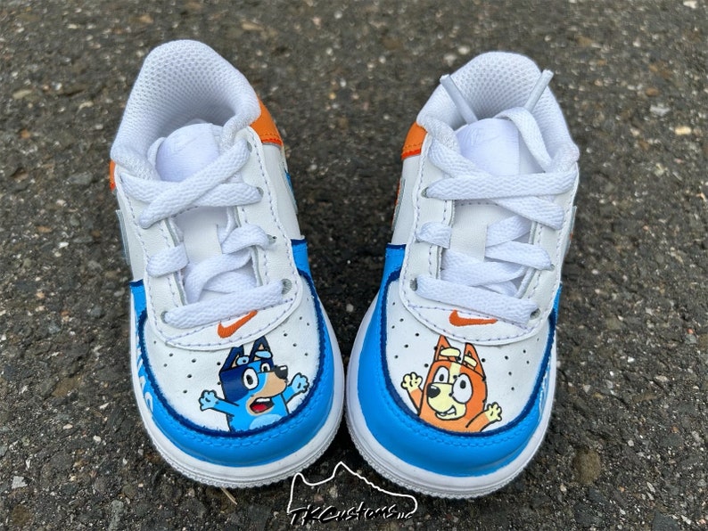 Personalize Your Own Birthday Shoe For Kids image 5