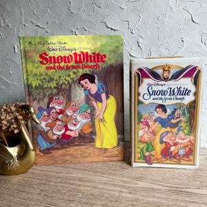 Vintage 1984 Walt Disney Snow White and the Seven Dwarfs Book & Snow White VHS Movie -