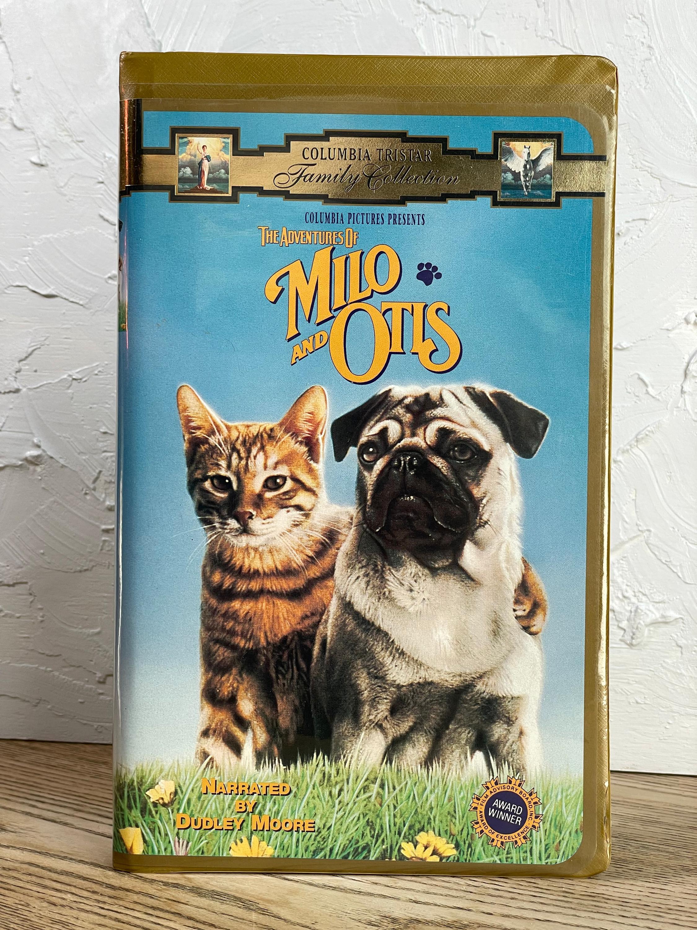 1986 the Adventures of Milo & Otis VHS Movie -- Clamshell VHS