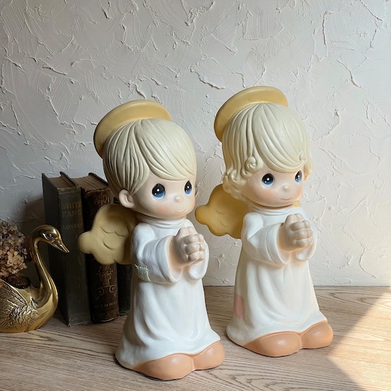 Vintage Set of 2 LARGE 1998 Precious Moments Universal Statuary