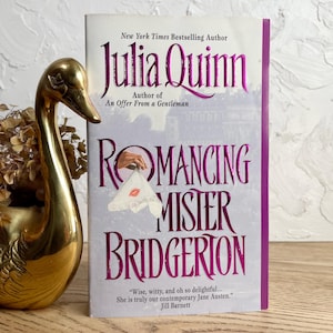 Vintage &quot;LIKE NEW&quot; Romancing Mister Bridgerton by Julia Quinn --1st Printing + Stepback Cover --Bridgerton Series Book #4