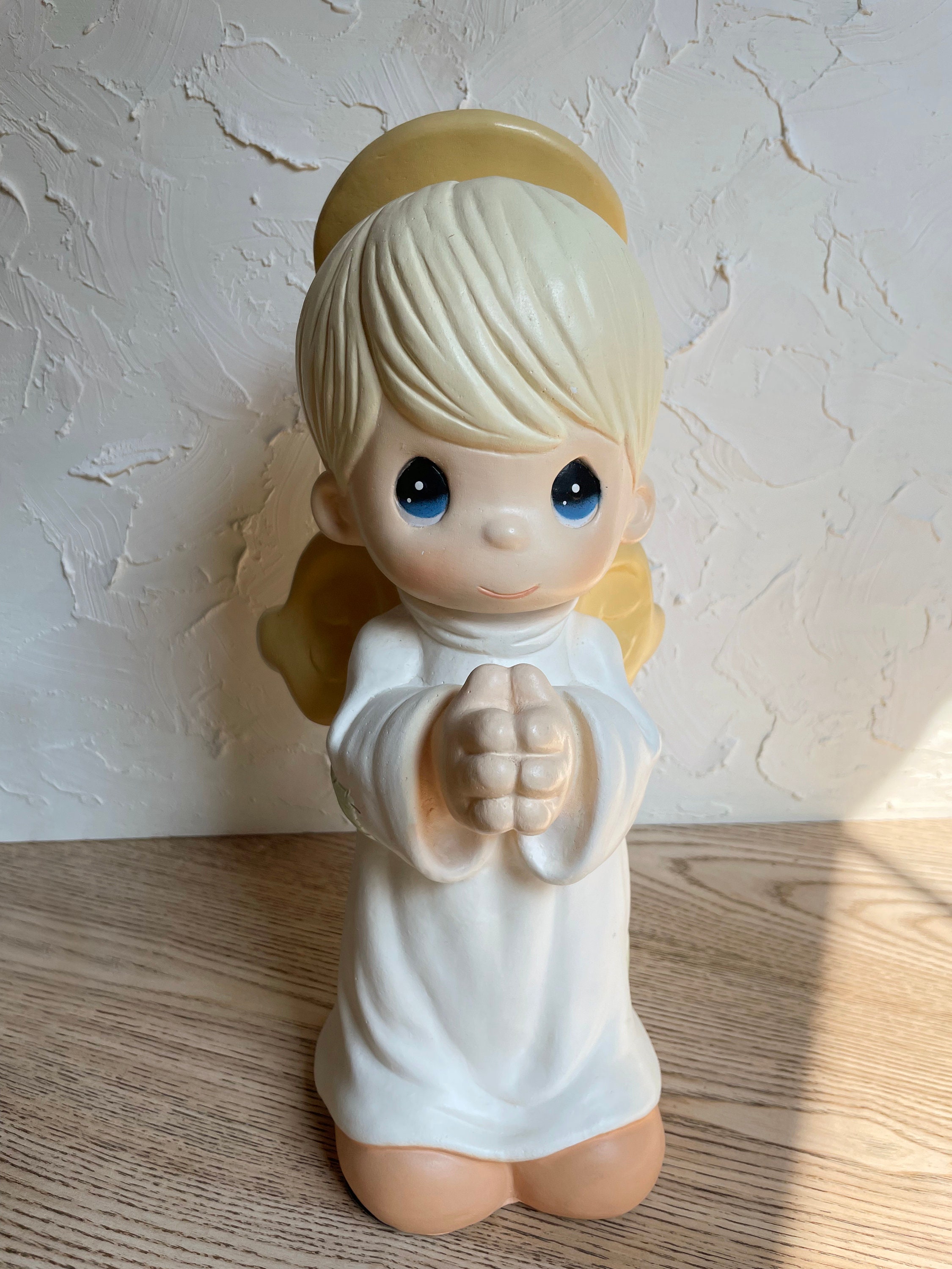 Vintage Set of 2 LARGE 1998 Precious Moments Universal Statuary