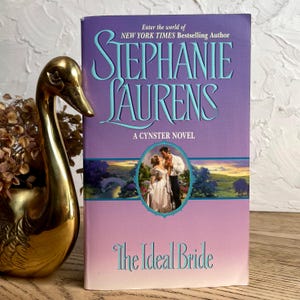 Vintage &quot;LIKE NEW&quot; The Ideal Bride by Stephanie Laurens -- 2000s Regency Historical Romance --Cynster Series Book #11