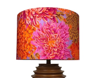 NUR LAMPENSCHIRM, Lampenschirm mit Blumendruck, Chrysanthemenlampenschirm, handgefertigter Lampenschirm, Trommellampenschirm, Blumenlampenschirm, rosa Blumen