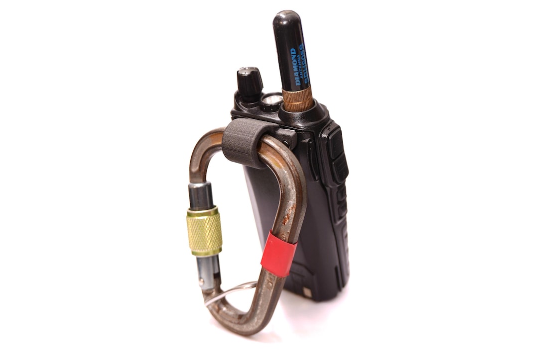 Baofeng UV-82/UV-82C Carabiner Mount / Loop Mount Attachment - Carbon ...