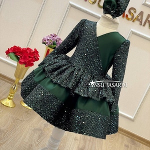 Emerald green dress. Christmas dress. Baby Girl Dress Emerald Green dress. Sparkle sequin fabrics emerald. for special occasion. Handmade!