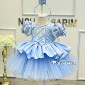 Cinderella Costume. Cinderella Dress. Cinderella Outfit . Cinderella Baby Girl Dress. Cinderella Theme Dress. Birthday dress. 1st Birthday.