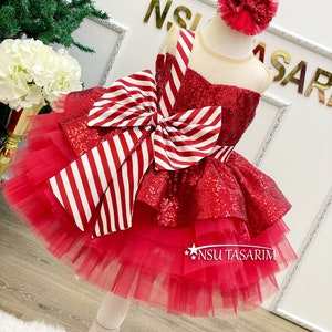 Christmas Red shiny sequin fabric. Knee length fluffy Christmas baby girl dress, fluffy dress for Christmas. sparkly christmas girl dress