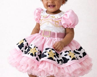 Cow theme costume. Cow costume. New Version cow dress. Cow party dress. Birthday dress. 1st Birthday dress.