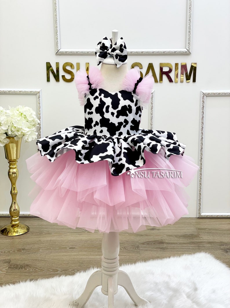 New Version Cow costume. Cow theme costume. Cow Baby girl dress. Cow party dress. Cow Birthday dress. 1st Birthday dress. 2ndBirthday dress image 5