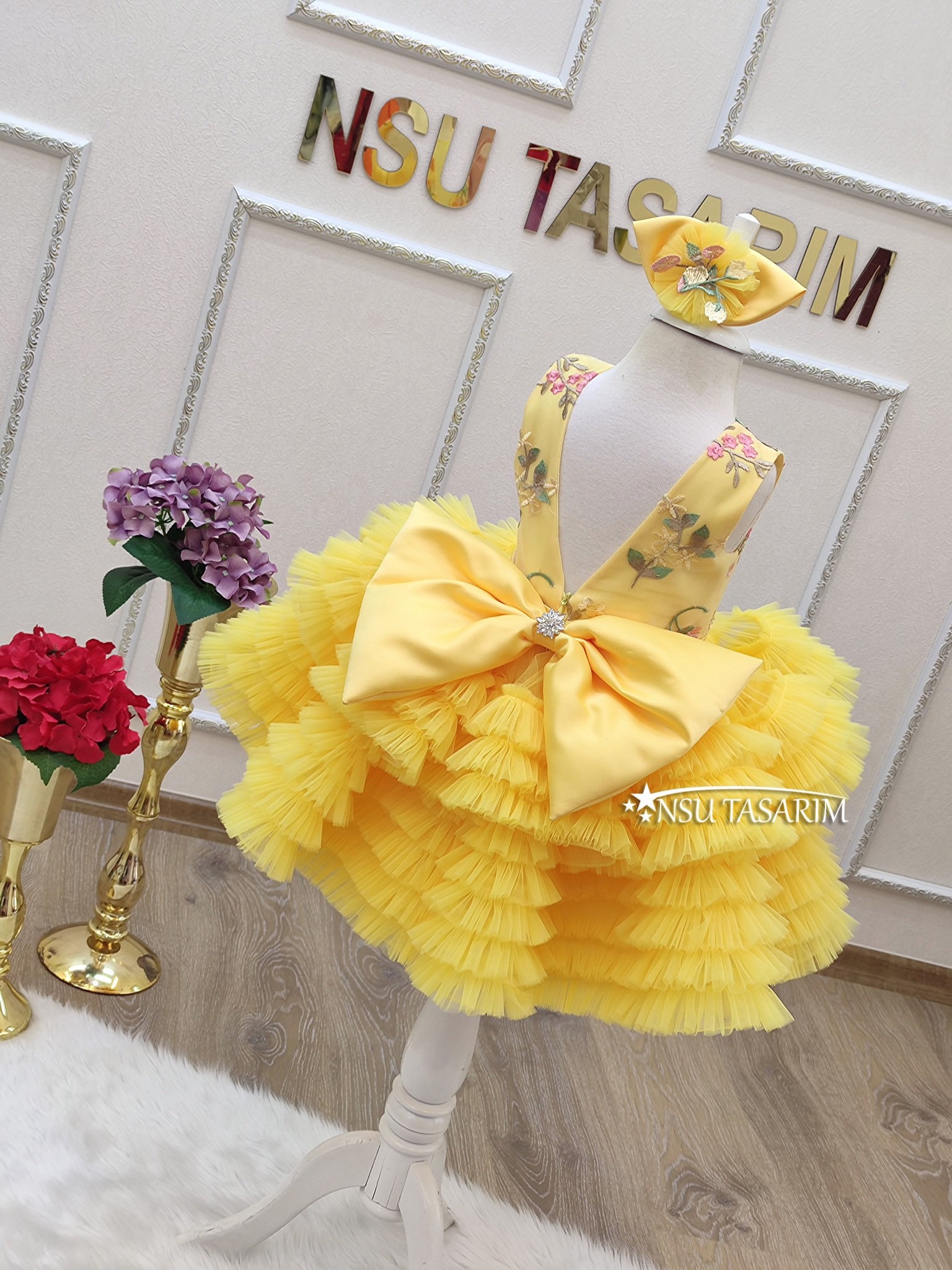 Yellow Baby Girl Dress. Baby Party Dress. 1st Birthday Dress Baby