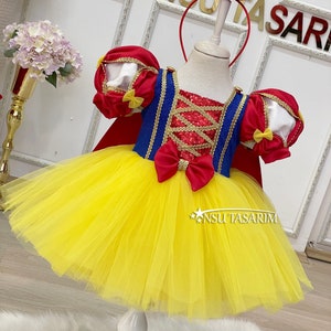 Snow white dress . Snow white Kids Dress Costume. Snow white  birthday dress. Sparkle snow white dress. For special occasion. Handmade!