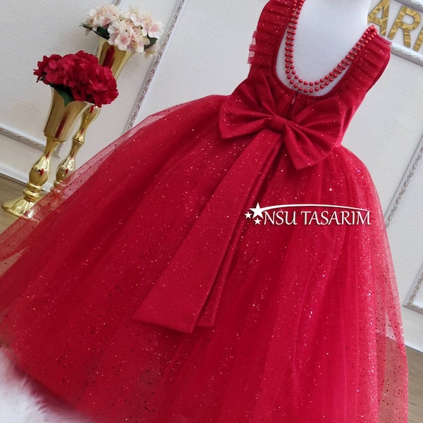 Red baby Girl dress. Sparkle red dress. Red Birthday dress. Red gown Party dress. for special occasion. Handmade!