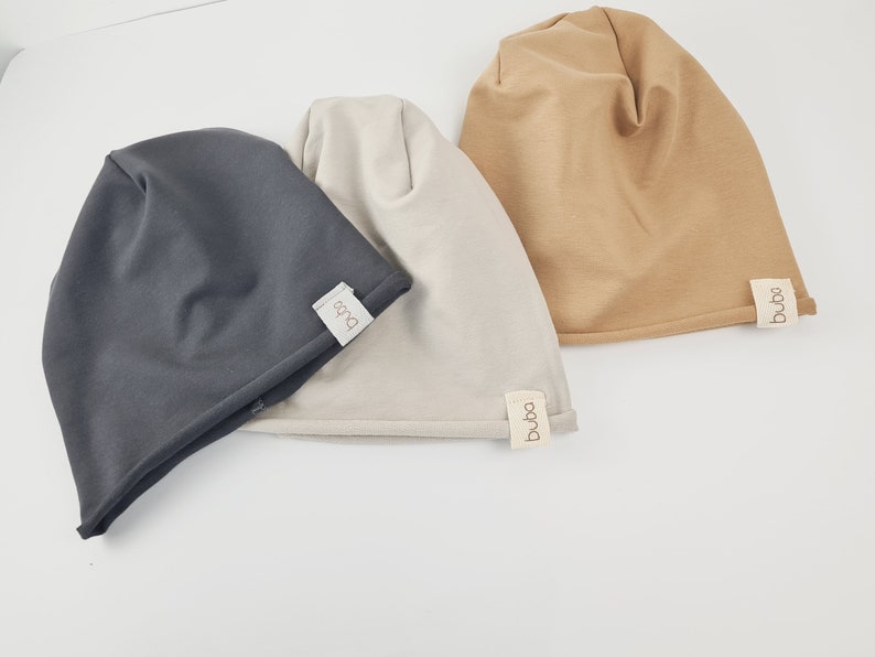 Beanie simply thin, single layer Camel