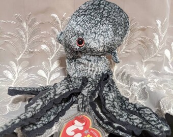 ollie the octopus squishmallow