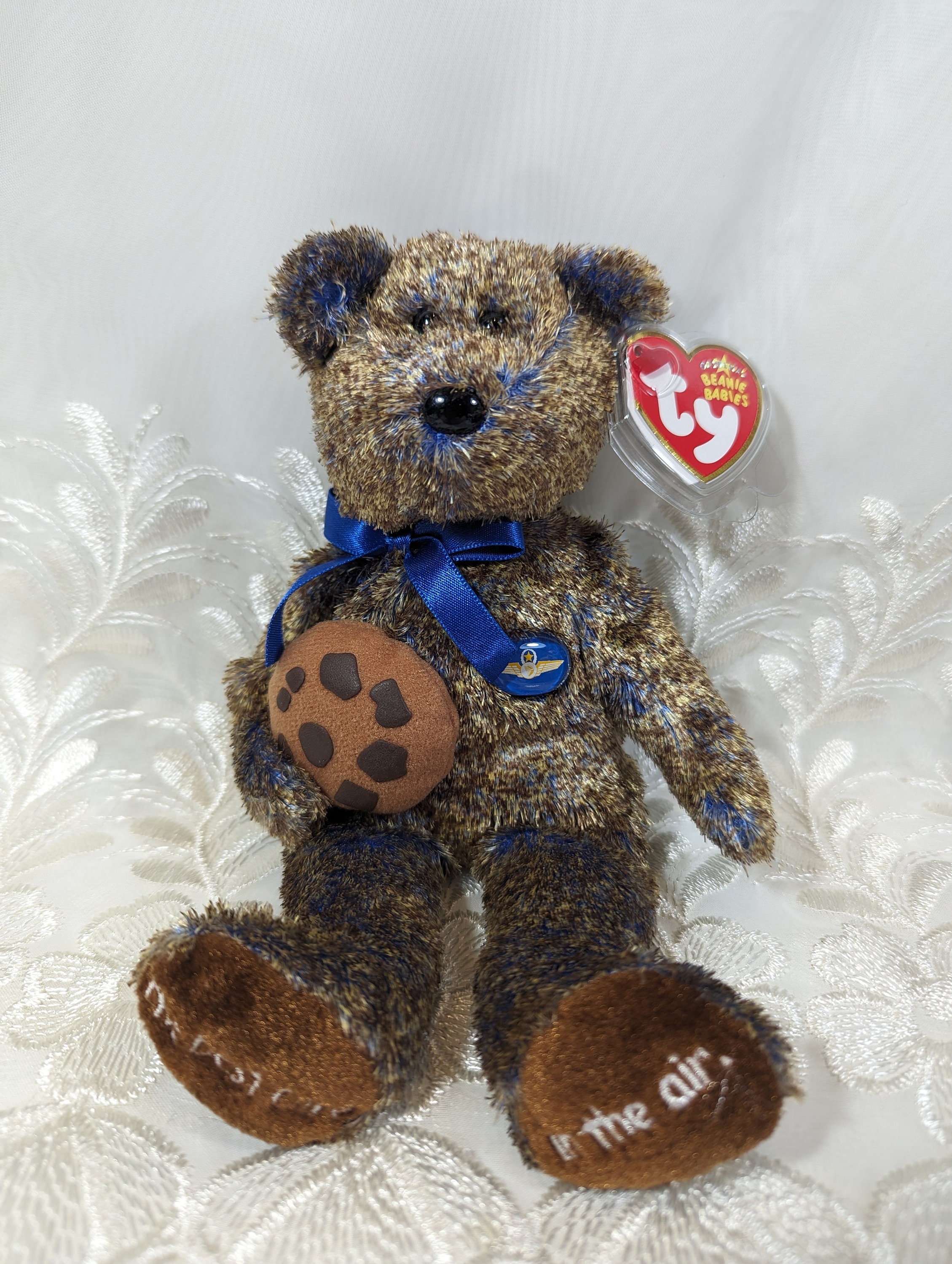 Ty Beanie Baby - Chocolate Chip the Midwest Airlines Bear *rare