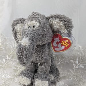 Ty Beanie Baby - Tootoot The Elephant (6.5 in)