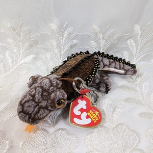 Ty Beanie Baby Clip - Bali The Komodo Dragon - Mint  Plush Metal Keychain (4in)
