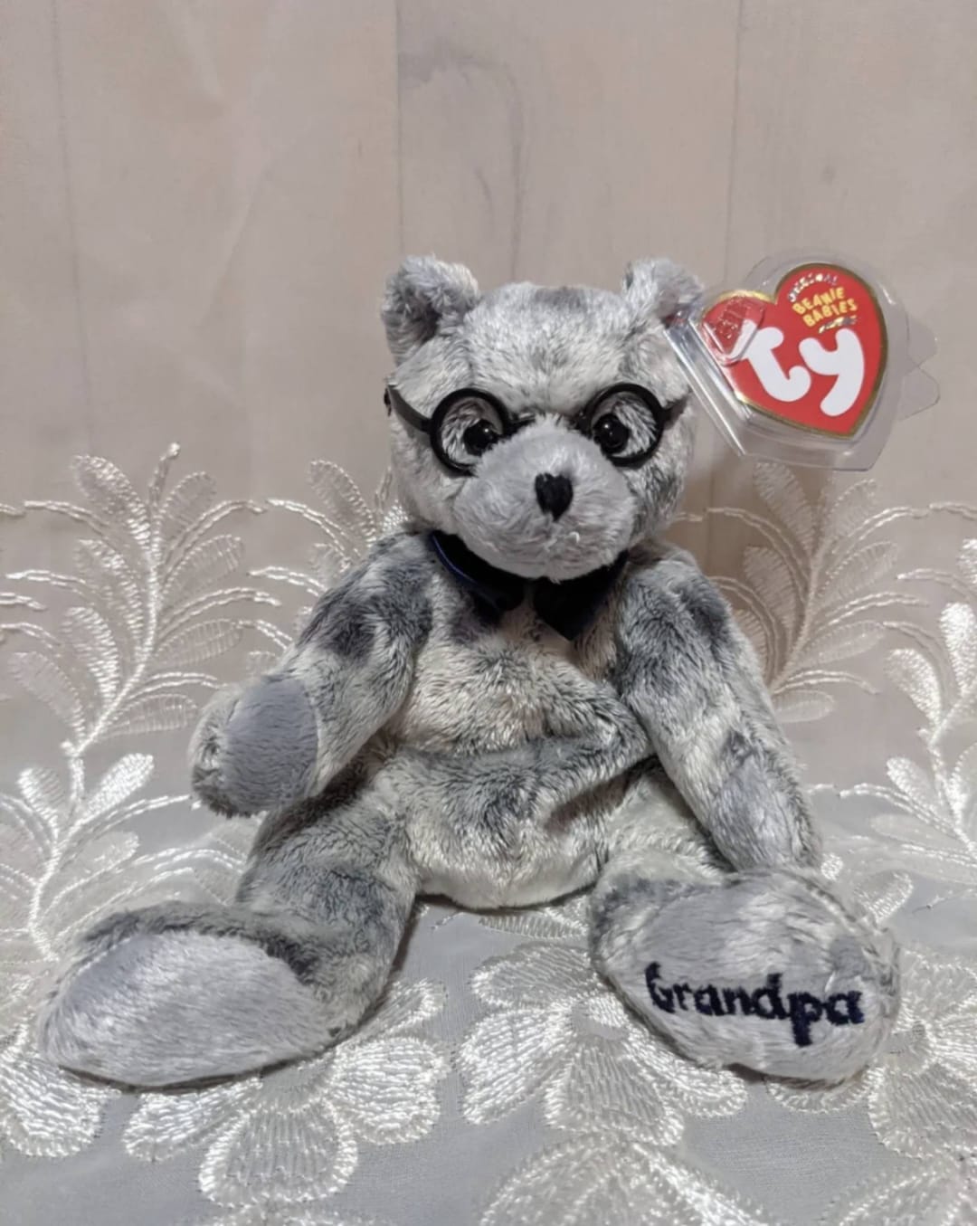 Bibiy. ROSETTE TEE GRAY グレー Ty Beanie Babies Grandfather the Bear With Glasses - Mint Plush
