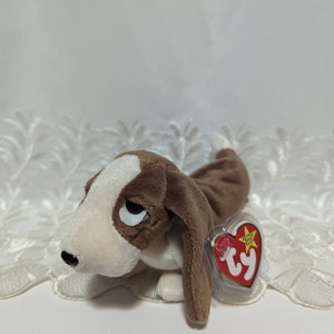 Ty Beanie Baby - Tracker The Basset Hound Dog (7in)