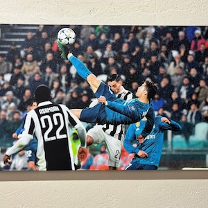 Cristiano Ronaldo Canvas Wall Art: Soccer Player Artwork