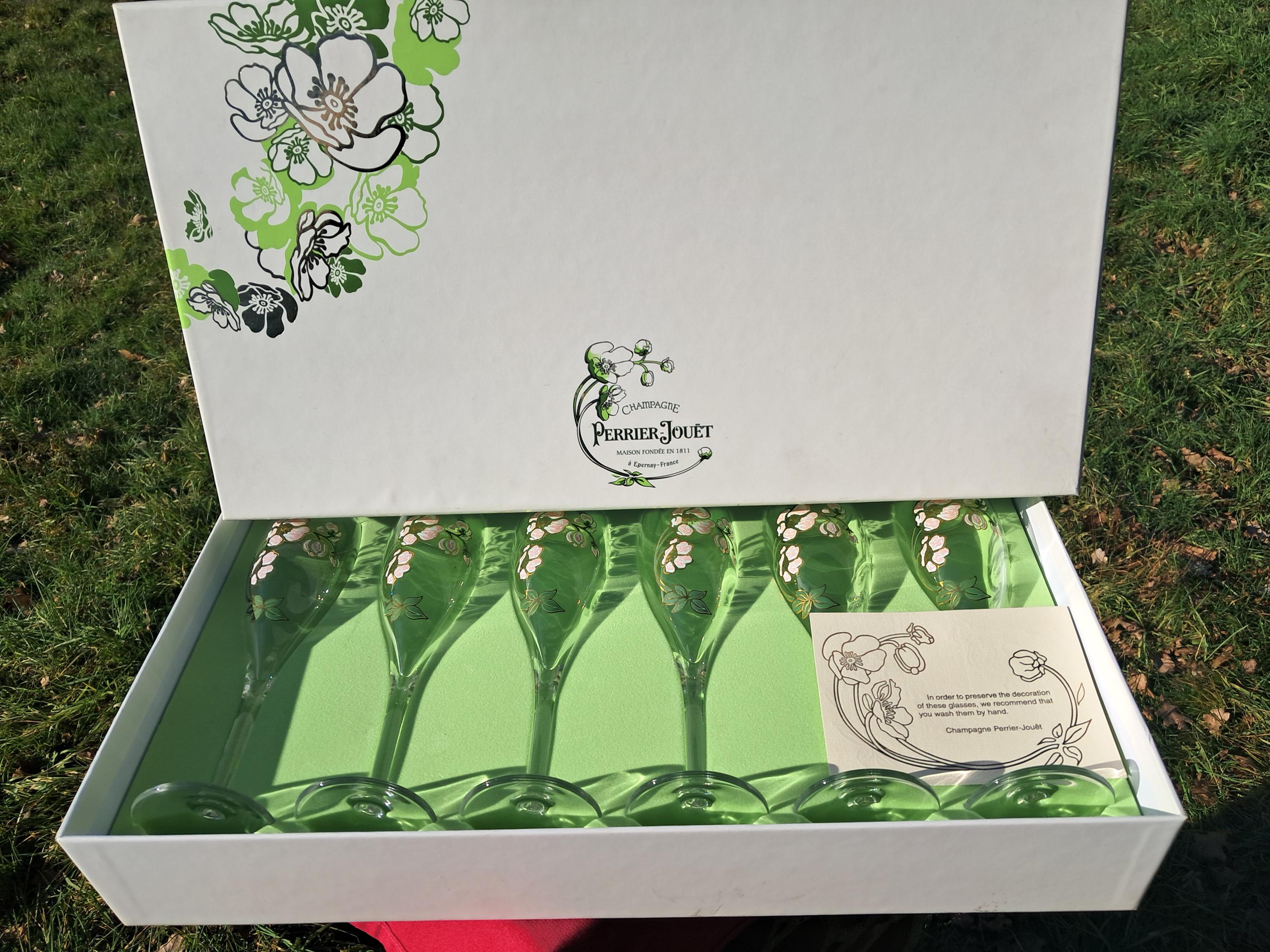 Perrier Jouët フルートグラス 6個セット 18cl Perrier-Jouët Champagne Collection