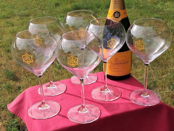 Set of Six Veuve Clicquot Rich Champagne Coupe, VCP Champagne