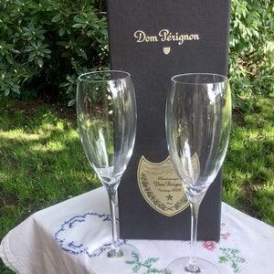 Rare to find : set of two Dom Pérignon Champagne glasses