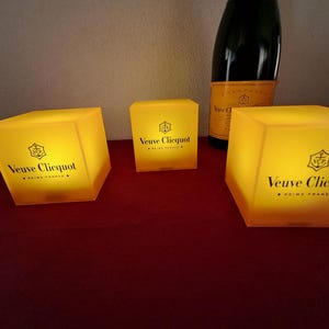 VEUVE CLICQUOT ルミナスキューブ 3個セット / ヴーヴ・クリコ ポンサルダン ルミナスキューブ 箱入り / シャンパン / フランスヴィンテージ / ランプ /