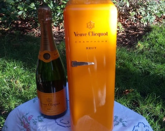 Sehr selten: Veuve Clicnot orange Kühlschrankbox für eine Champagnerflasche - in ausgezeichnetem Zustand