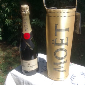 Moet & Chandon Champagne Insulated Bag Travel Bottle Holder