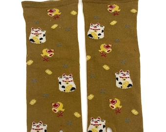 Maneki-Neko Tabi Socks: Japanese Split-Toe Lucky Cat Socks