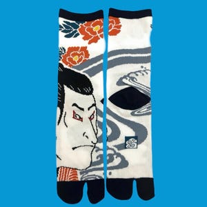 Mens Japanese Ukiyo-e Tabi Socks - Japanese crew women men tabi socks - Split-Toe tabi socks - Fun Socks - Unisex Socks GR23